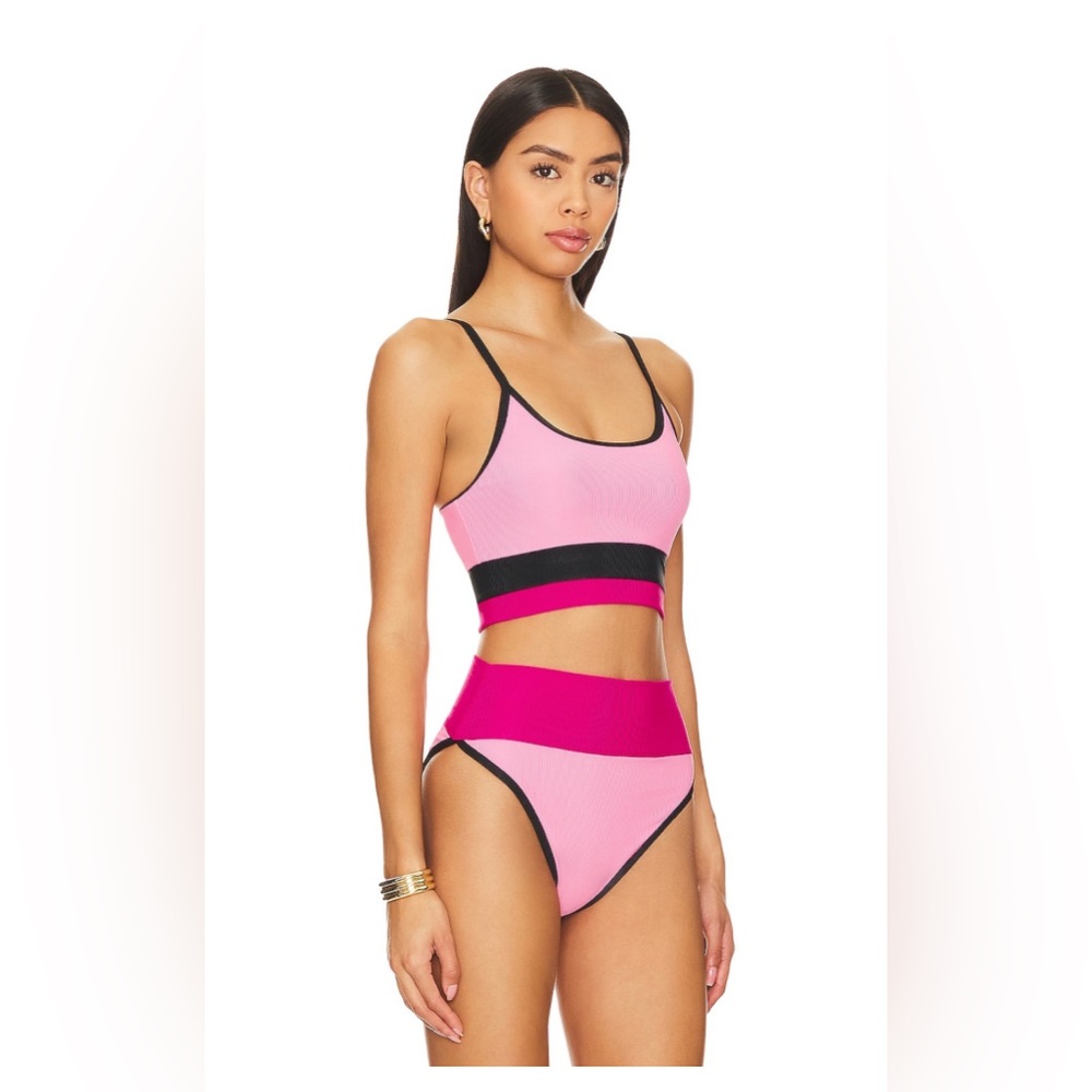BEACH RIOT Eva Bikini Top in Amour colorblock size X-Large, $98